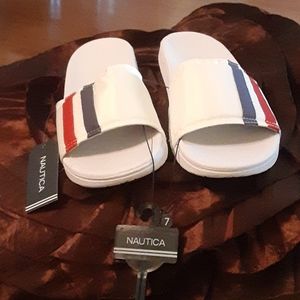 Nautica Boy's Size 7 Summer Slides